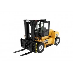 Xe nâng càng 7 tấn hiệu XCMG, động cơ ISUZU